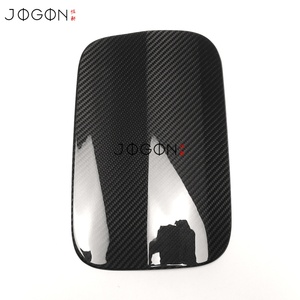 Couvre-réservoir de carburant arrière pour <span class=keywords><strong>BMW</strong></span> Série 3 G20 G22 320i M340i 2021 2022 2023 2024, garniture de <span class=keywords><strong>bouchon</strong></span> de réservoir de carburant en fibre de carbone véritable, extérieur - Product Image 3