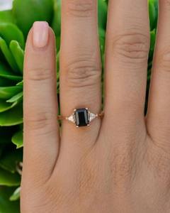 Bague en spinelle noir, argent sterling 925 avec pierres d'accentuation blanches AD, bijoux élégants pour femmes, fournisseur en gros de pierres précieuses - Product Image 5