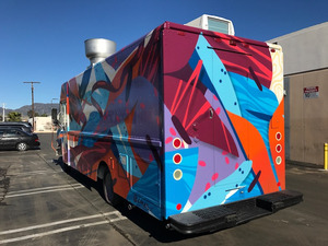 Achetez un camion de restauration innovant 2026 en acier inoxydable motorisé avec suivi GPS, cuisine mobile entièrement équipée, prêt à être expédié, haute performance - Product Image 2