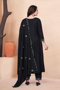 Moderno festivo Vichitra seda Mukti hilo bordado Kurta conjunto nuevo lanzamiento fiesta desgaste con Dupatta - Product Image 5