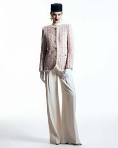 Blush Verse High Quality Women's Elegant Tweed Jacket for Winter ODM Services with Pearl Decoration Best Choice From Vietnam - Product Image 5