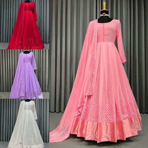 Nuevo Diseño Exclusivo de Vestido Largo Anarkali Estilo Indio y Pakistaní en Georgette para Fiestas con Bordado Pesado - Product Image 5