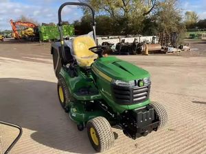 เครื่องตัดหญ้า John Deere X950R ปี 2025 ราคาประหยัด ใช้เชื้อเพลิงเบนซิน ขับเคลื่อน 4 ล้อ พร้อมถุงเก็บหญ้า จัดส่งรวดเร็วสำหรับการใช้งานเชิงพาณิชย์ - Product Image 2