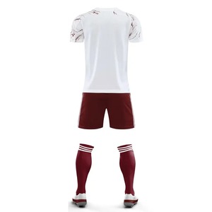 Uniforme de football en polyester de haute qualité pour l'entraînement, ensemble de vêtements de sport pour enfants et hommes, ensemble de shorts de football personnalisés en gros - Product Image 3