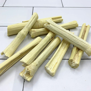 Venta al por mayor de palitos redondos de bambú, caña de azúcar seca dulce para café, golosinas para mascar, palitos de madera de primera calidad - Product Image 2