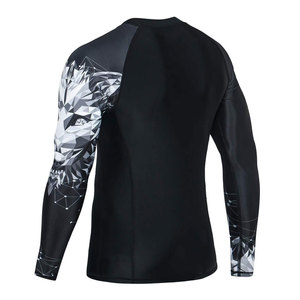 Precios al por mayor hechos profesionales Hombres Rash Guards a la venta Rash Guards personalizados de alto rendimiento para entrenamiento y competición - Product Image 2