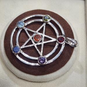 925 Sterling Silver AA Quality Handmade Vintage Star Shape Pendentif Multi Gemstone Bezel Setting Pièce de créateur unique pour la fête - Product Image 2