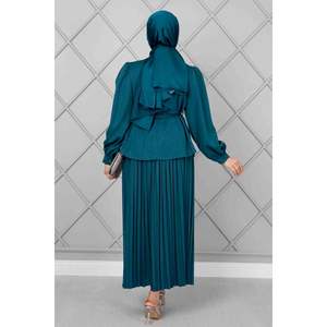 Ensemble hijab 2 pièces modeste avec bouton d'épaule couleur pétrole - Product Image 3
