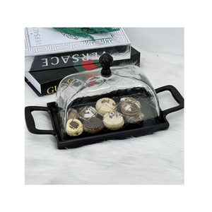 Plateau à dessert en aluminium plaqué or à trois compartiments pour servir des bonbons et des chocolats dans les restaurants et les hôtels - Product Image 5