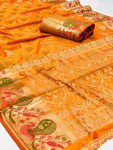 El último diseñador Pure Soft Banarasi Silk Weaving Border Saree de Fab Zone - Product Image 5