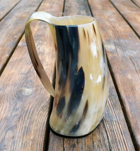 100% Natural Premium Graded Animal Horn Mug Estilo vikingo Mango pulido Moscow Mule Grabado Diseño náutico para uso en la cocina - Product Image 3