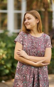 Robe bohème en pur coton Anne, imprimée à la main, motif floral marron et bleu, mode éthique - Product Image 5