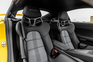 2023พอร์ช718เคแมน GTT4 RRS รถสปอร์ตที่เน้นคนขับน้ำหนักเบาที่ออกแบบมาเพื่อครองแทร็กด้วยความคล่องตัว - Product Image 5