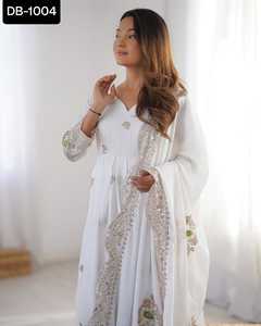 Vêtements ethniques indiens lourds Anarkali robes avec Micro merde Pent et Chinon soie broderie et séquence travail Dupatta ensemble pour les femmes - Product Image 6