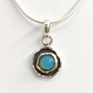 Pendentif artisanal en calcédoine aqua, fabriqué en argent sterling 925 - Bijoux pendentifs classiques, fournisseur en gros - Product Image 1