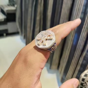 Impresionante anillo cruzado de Jesús de diamante redondo de laboratorio Natural de estilo cristiano Hip Hop completamente helado en tienda de oro amarillo de 18K 22K - Product Image 1