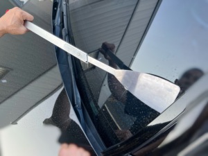 Outils de véhicule de pare-brise de lame de gaine de verre d'uréthane de 12'' - Product Image 6