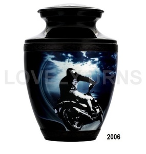 Urna para Motocicleta para Hombre Adulto, 200 Pulgadas Cúbicas Urna Funeraria de Metal Negra con Bolsa de Terciopelo y Base de Fieltro Antiarañazos para Cenizas Humanas - Product Image 1