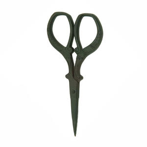 Hermosas tijeras elegantes recubiertas de negro para pestañas y cejas Cuchillas afiladas de acero inoxidable para cortar y enhebrar - Product Image 6