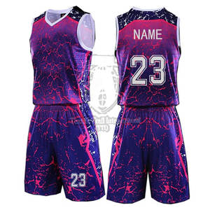 Uniforme de Baloncesto Personalizado con el Logotipo de tu Equipo, Sublimado en Poliéster, Duradero, de Secado Rápido y Transpirable para Adultos, en Oferta - Product Image 1