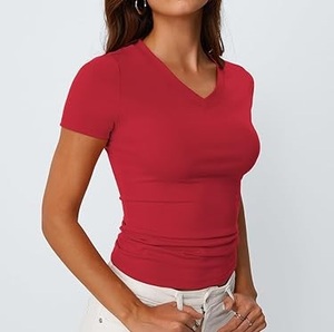 Nouveauté 2026 Printemps Automne Hiver T-shirt basique personnalisé à col en V pour homme Coupe classique Hauts courts Respirant Sexy Gym 100% coton - Product Image 3