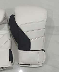 Gants de boxe de haute qualité pour l'entraînement au combat professionnel Gants de boxe personnalisés Fabricants OEM ODM de gants de boxe - Product Image 5