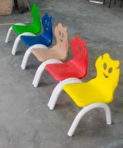 Chaises d'école en plastique de conception moderne SRISHTI en gros pour enfants, meubles d'extérieur durables pour chambre à coucher, maternelle - Product Image 1