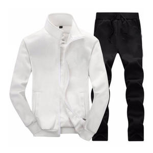 Survêtement de jogging en velours personnalisé pour hommes 2 pièces survêtements en velours chaud de grande taille pour garçons de créateur de luxe respirant et vierge - Product Image 1