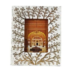 Cadre photo en bois fait main, élégant, sculpté à la main, pour une présentation sur table, pour la décoration de la maison et comme cadeau de Thanksgiving - Product Image 1
