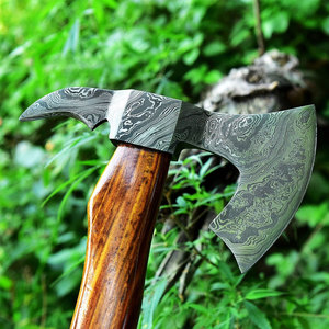 Vente en gros personnalisé OEM ODM usine de coutellerie Hache en acier Damas avec finition polonaise et prise confortable pour haches utilitaires extérieures - Product Image 4