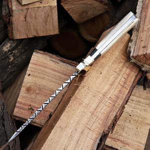 Cuchillo de Caza para Exteriores, Hecho a Mano, de Acero J2, con Hoja NM, Mango de Resina de Hueso de Camello y Guarda de Latón, Duradero - Product Image 3