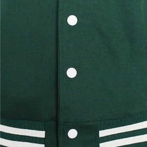 Veste universitaire classique pour homme, vert foncé et blanc, authentique, style bomber, avec manches contrastées - Product Image 3