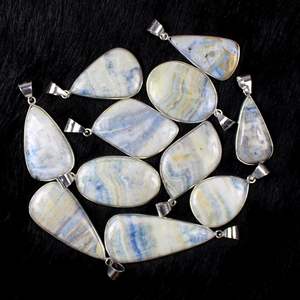 Collier pendentif en rhodochrosite bleue à la mode Scheelite bijoux lunette réglage pendentif à breloque pour filles technologie d'incrustation d'argent - Product Image 4