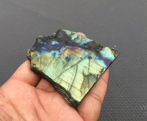 แผ่นลาบราโดไรต์ธรรมชาติแบบไม่ขัดเงา สำหรับตกแต่ง ทำเครื่องประดับ และบำบัดรักษา - Product Image 6