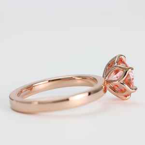 Rosa redondo brillante corte Original Moissanite diamante Signet Lotus anillo fino 14K oro rosa moda boda banda para novias fiestas - Product Image 4