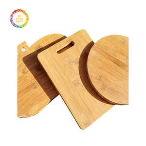 Tabla de cortar de bambú de alta calidad: diseño antideslizante, superficie adecuada para cuchillos y el mejor precio de exportación - Product Image 4