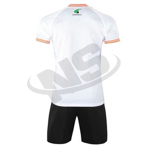 Uniforme de fútbol de alta calidad, camiseta de fútbol sublimada de poliéster 100%, camiseta de fútbol de equipo personalizada para venta en línea - Product Image 4
