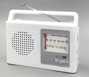 Radio portátil AC/DC con puntero sintonizador - Product Image 3