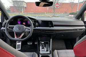 VOLKSWAGEN GTI 2023 d'occasion, conduite à gauche/droite - Product Image 3