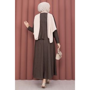 Ensemble deux pièces en denim Tencel pour femme, couleur café, avec boutons pression dorés - Product Image 4