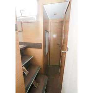 Yate de Lujo Fountaine Pajot MY 37 con Motores de 2x225 CV y 11m de Longitud - Product Image 2