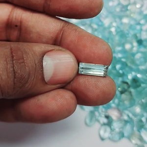 265 piezas de Aguamarina natural 8mm a 20mm baguette ovalada pera faceta 518 Cts lote Iroc ventas corte de piedras preciosas de alta calidad US $394 todo - Product Image 2