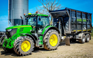 เครื่องจักรการเกษตรเชิงพาณิชย์ John Deere S670 ที่ใช้ในงานเกษตรกรรม - Product Image 5