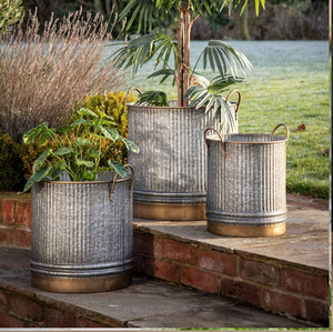 Arrosoir de jardin décoratif en alliage de zinc galvanisé écologique de 1,5 L avec couleur et logo personnalisés - Product Image 2
