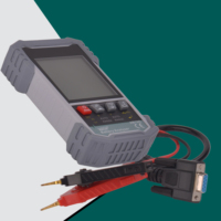 Value+ AB70D Probador de Baterías Portátil, Analizador de Resistencia Interna, Linterna LED para Pruebas de Baterías de Plomo-ácido y Níquel-cadmio