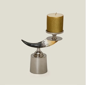 Maravilloso diseño cuerno de búfalo vela metal artesanía Vaca y buey portavelas soporte a precio al por mayor - Product Image 6
