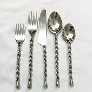 Nouveau design de luxe moderne, utilisation dans les hôtels et les restaurants, ensemble de couverts durables, ensemble de couverts à couteau, fourchette et cuillère de 5 pièces d'Inde - Product Image 1