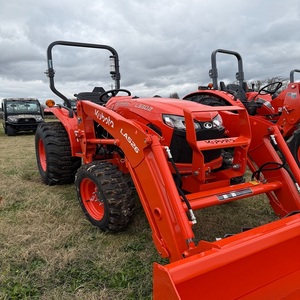 Tractor Utilitario Compacto Diésel Kubota L3302 4WD, Tractor de Ruedas con Motor de Larga Duración, Bomba y Caja de Cambios - Product Image 6