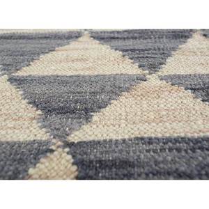 พรมขนสัตว์ทอแบบเรียบสีเทาและสีดำ รุ่น Indusbar Dwrm-173 ลายเรขาคณิตและลวดลายนามธรรม รูปทรงสี่เหลี่ยมผืนผ้าและลายทาง สำหรับใช้ปูพื้นบ้าน - Product Image 3