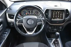 2014 Jeep Cherokee Latitud - Product Image 6